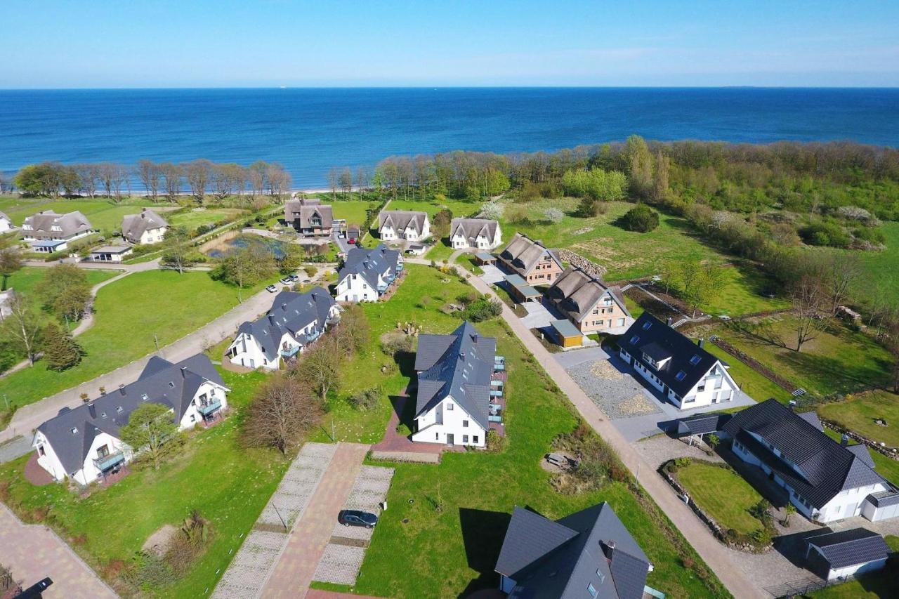 Strandnahe Rex Rugia Fewo: Terrasse und Ahoi Erlebnisbad Lobbe Exterior photo